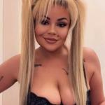 Alina, große Titten und heiße Muschi. Angebote sie-sucht-ihn