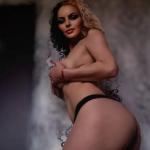 Maya-Mona, neu einer Stadt und sucht Sex. Bild