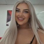 Mayla, mit herrlichen Brüsten in 80 C. Bild