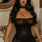 Kristina, mit einem Mega Busen, bietet 100 % Girlfriendsex. Bild