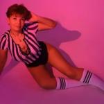 Jenny 43, mit vielseitiger Service, auch erotische Massagen. Bild