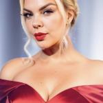 Top-Tipp: Blond Liya, reife Lady von 43 Jahren. Bild