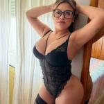 Vollbusig heißes Latina-Lustgirl mit einem Top Service und diskret. Bild