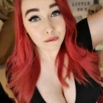 Kleine Eve sucht Sex, gerne auch was härteren. Bild